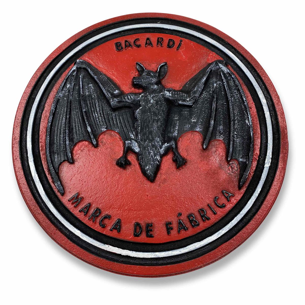 1x Bacardi Rum Sign Cast Iron Red Black 31 x 31
