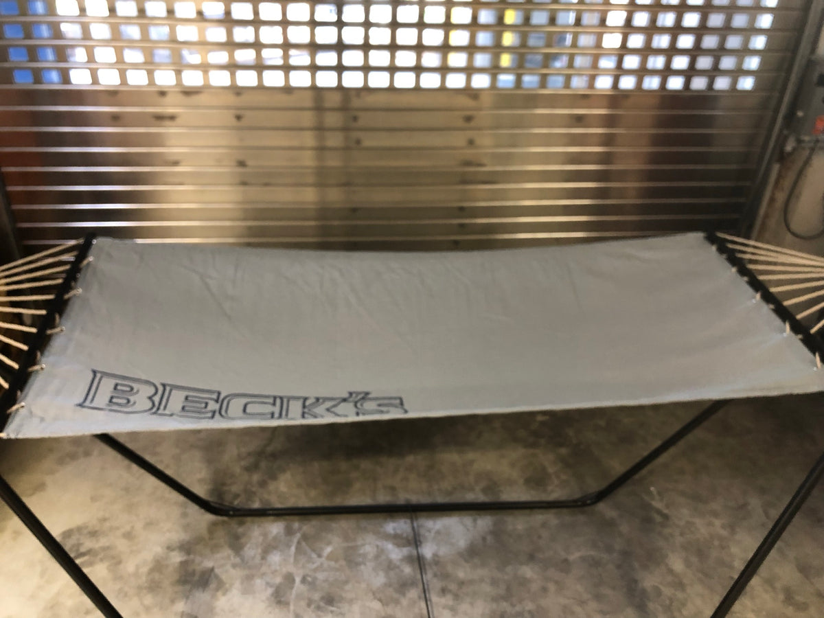 1x Becks Beer Hammock, gray with frame – View 7