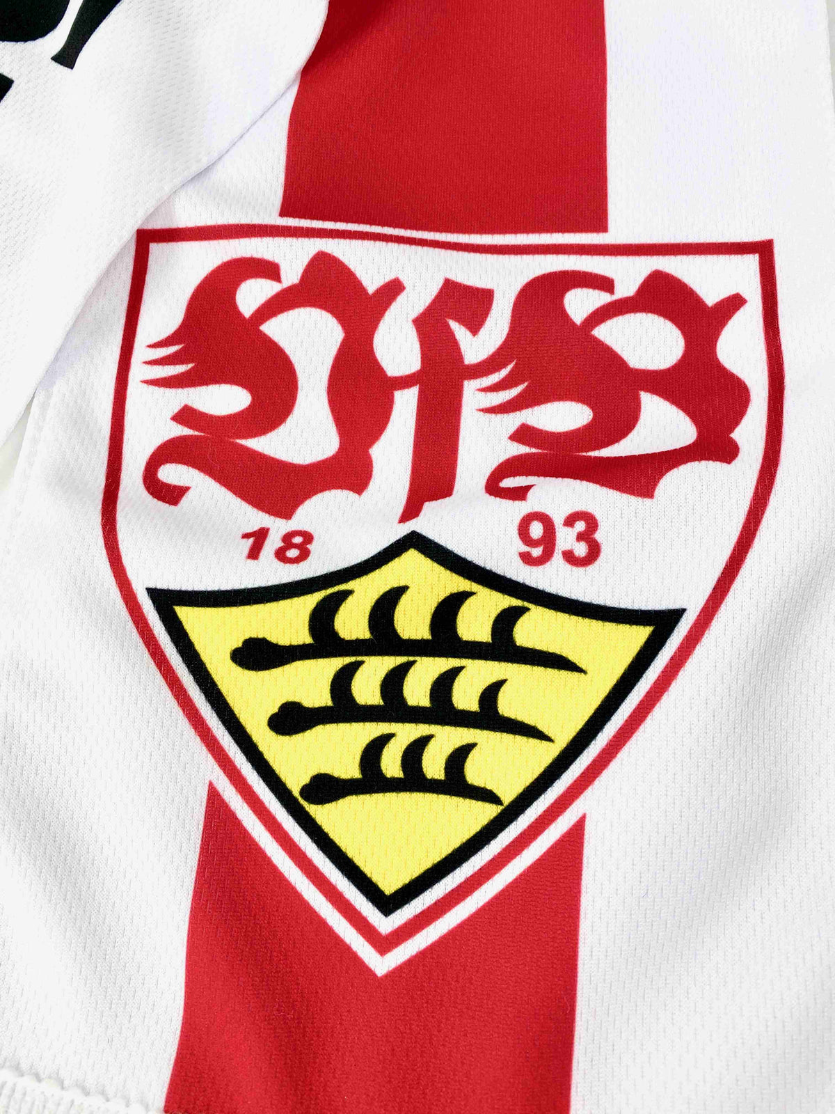 1x Krombacher beer scarf VFB Stuttgart fan 130 x 18 cm – View 3