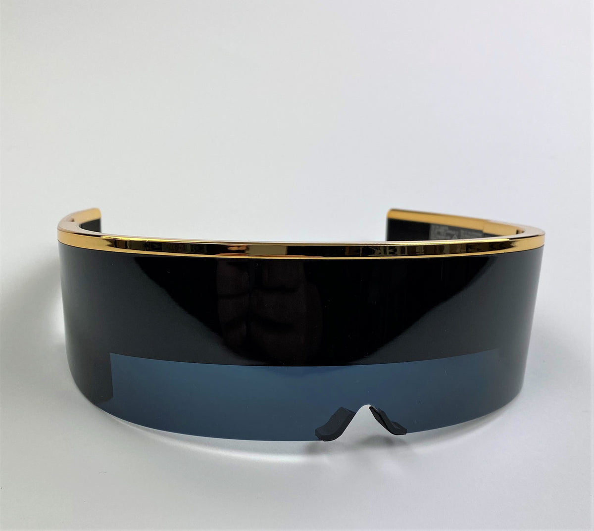 1x Moet Chandon Champagne LED Glasses Sunglasses with Gold Rim – View 2