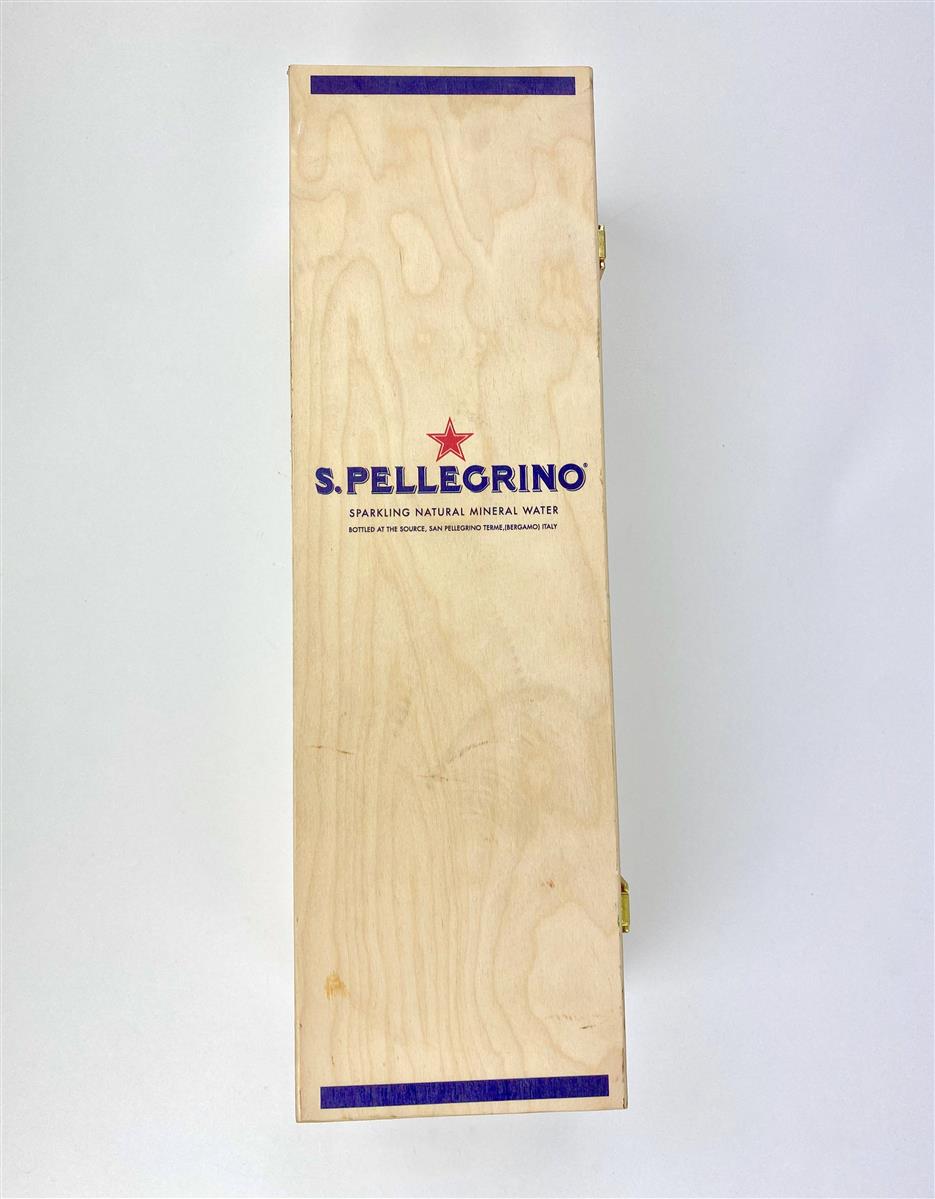 1x San Pellegrino water display bottle, 3 l display bottle with wooden box – View 3