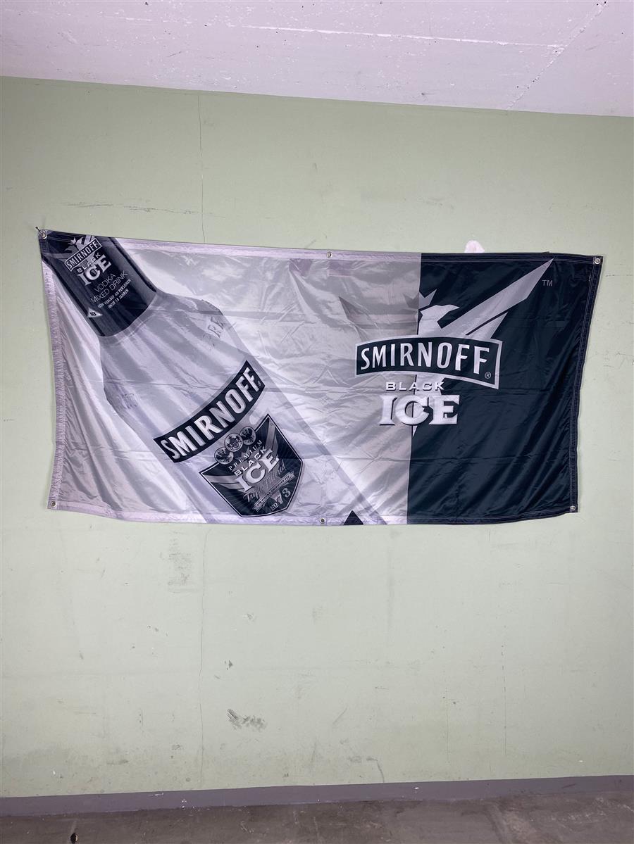 1x Smirnoff Vodka Flag Ice Black 190 x 90 – View 2