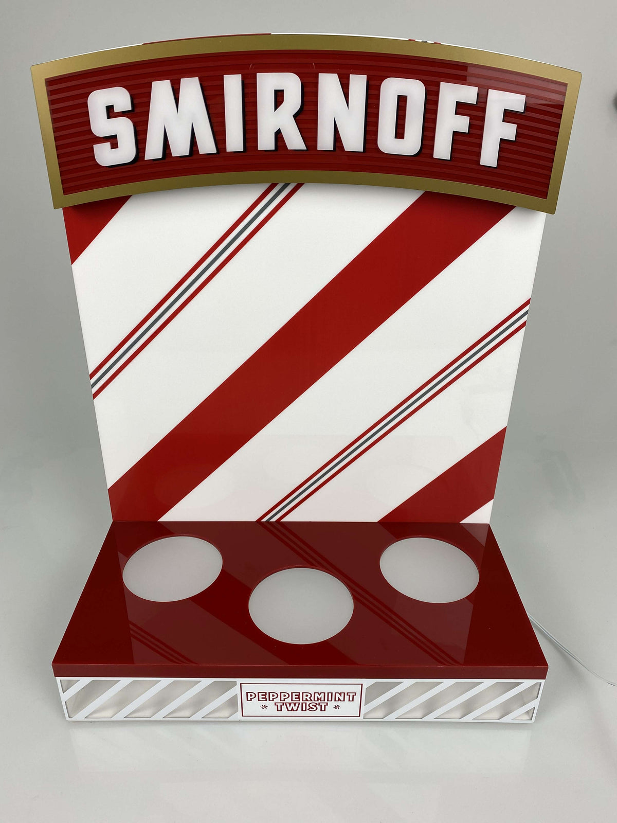 1x Smirnoff Vodka Glorifier Peppermint Board 3 bottles – View 6