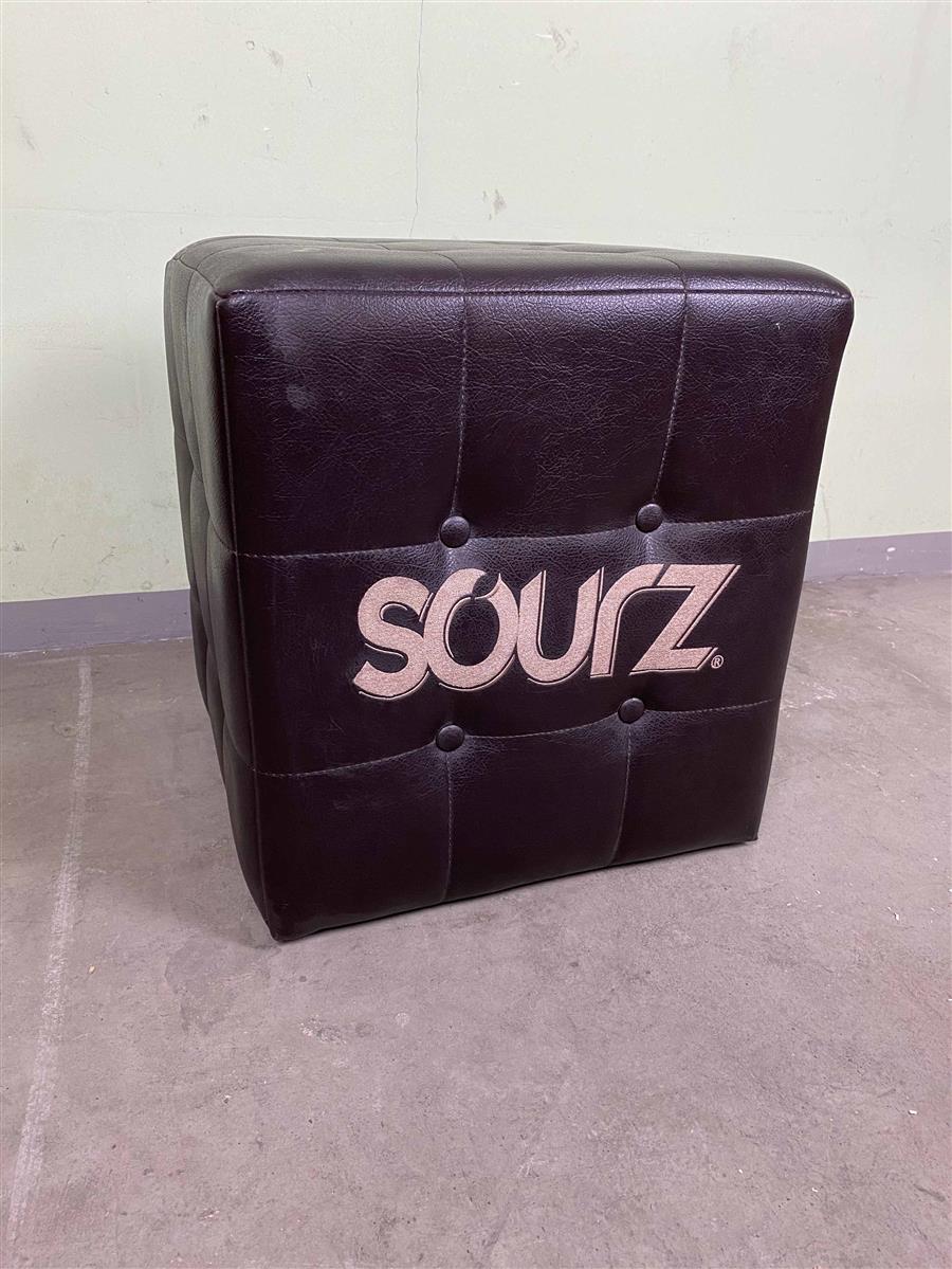 1x Sourz liqueur bar stool black leather