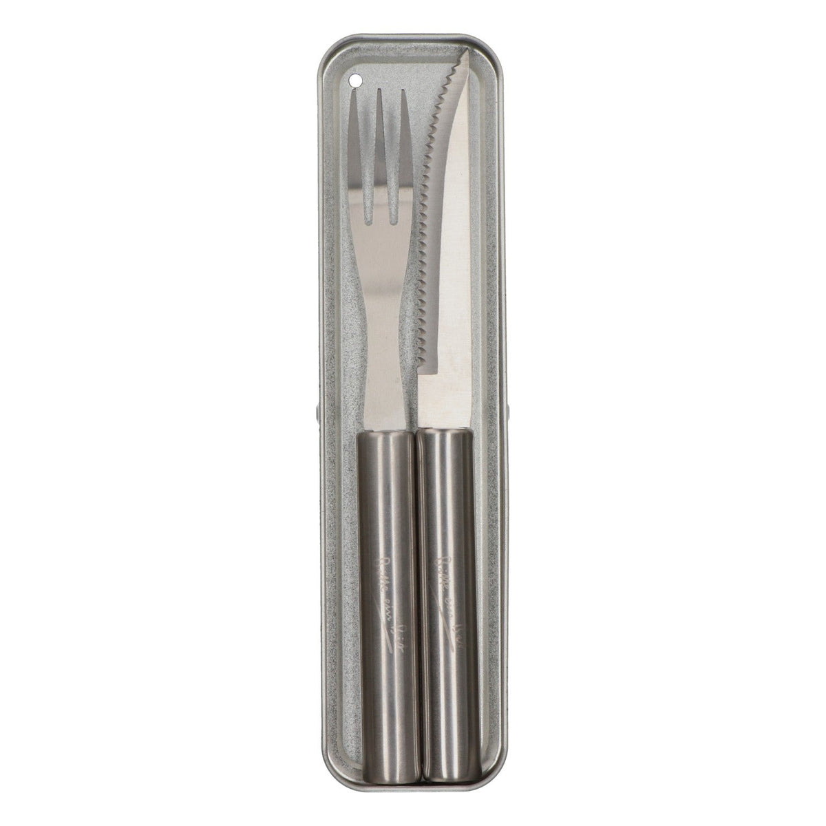 Bitburger Beer Bundle BBQ Set consisting of barbecue gloves, steak cutlery, and barbecue tongs – View 3