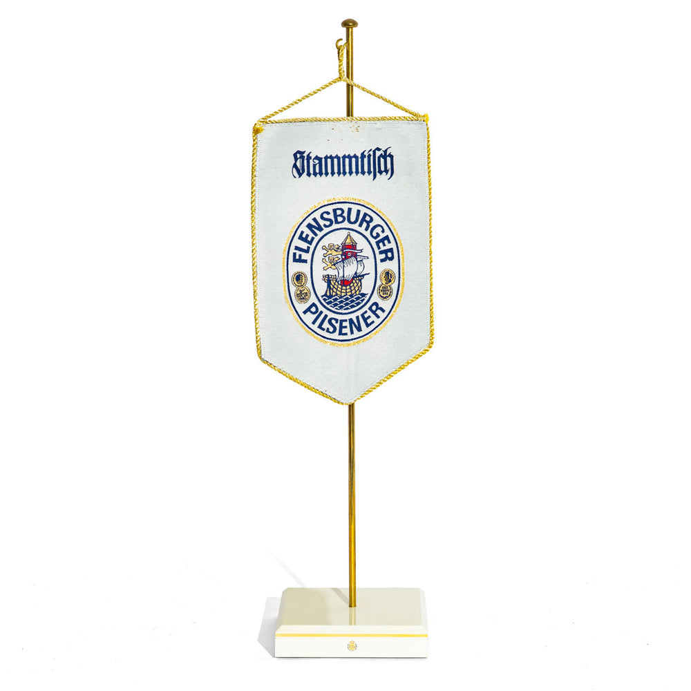 Flensburg regulars' table pennant Regulars' table flag with wooden stand
