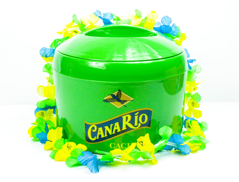 Canario Ice Cube Tray Ice Box Icecube with Tongs Cazacha Acrylic Green