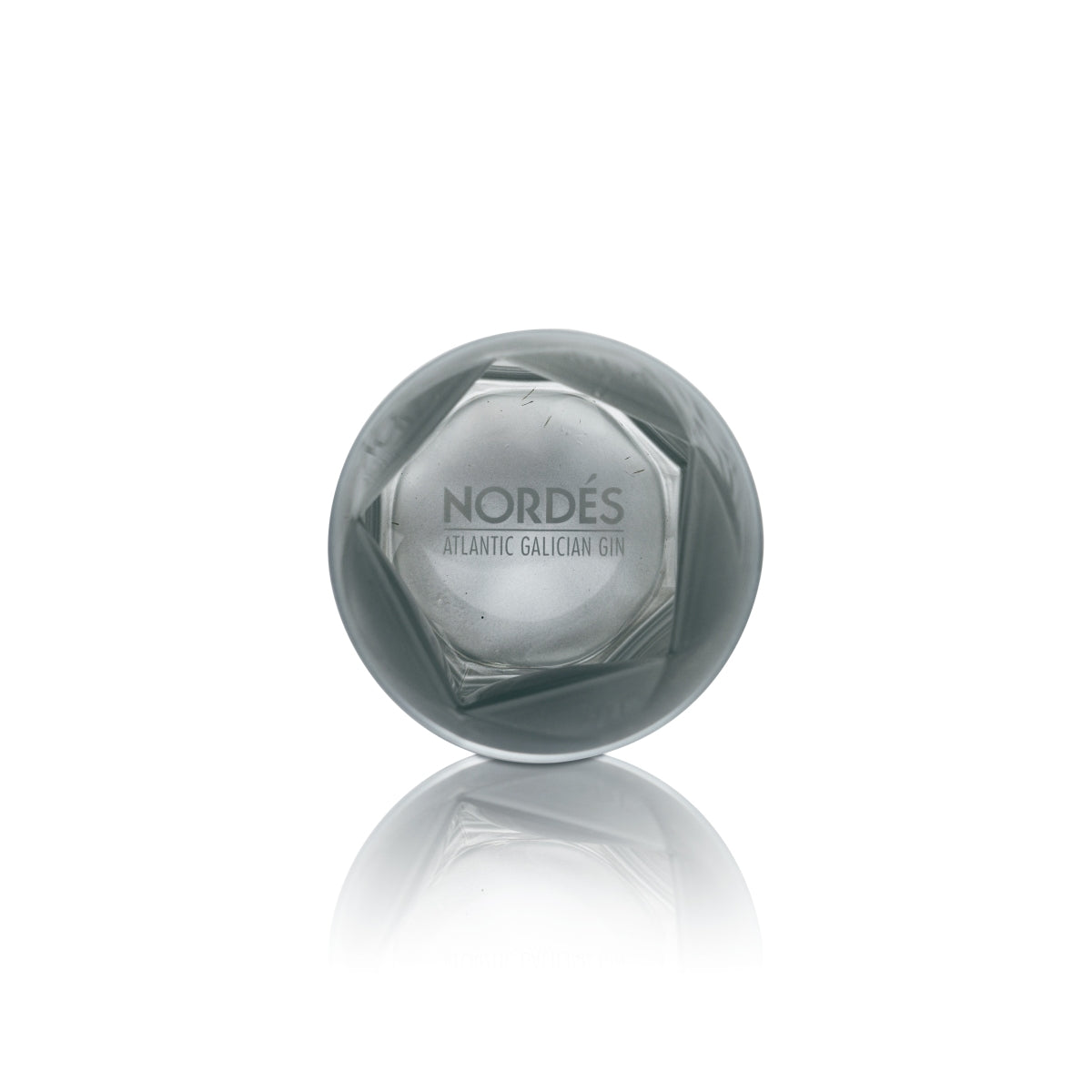 Nordes Gin Glass 0.25L Tumbler White Atlantic Glasses Relief Cocktail Cube Design – View 3