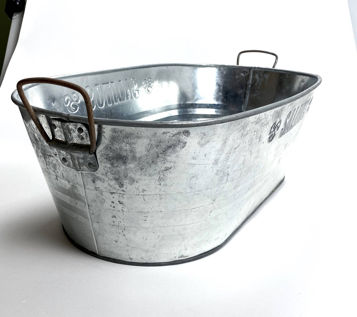 Salitos Beer Bottle Cooler Ice Cube Container XL Metal Tub – View 2
