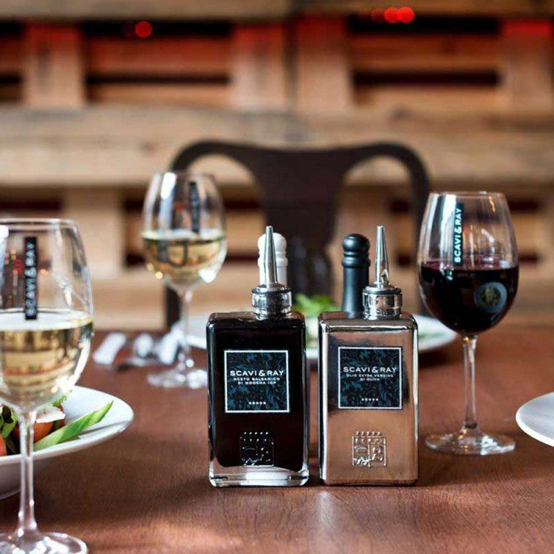 Scavi & Ray Real Glass Vinegar and Oil Dispenser Set Bottle Set "Olio e Aceto" – View 2