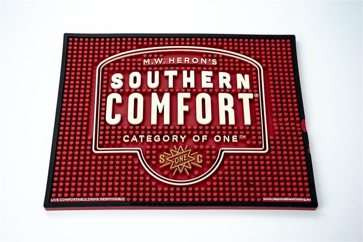 Southern Comfort Whiskey Bar Mat Drip Mat Bar Accessories Large Red 35 x 27