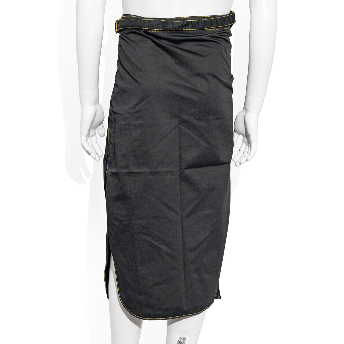 Warsteiner Beer Waiter's Apron with Belt System, Button Closure, Belt Loops, Long Style, Black – View 3