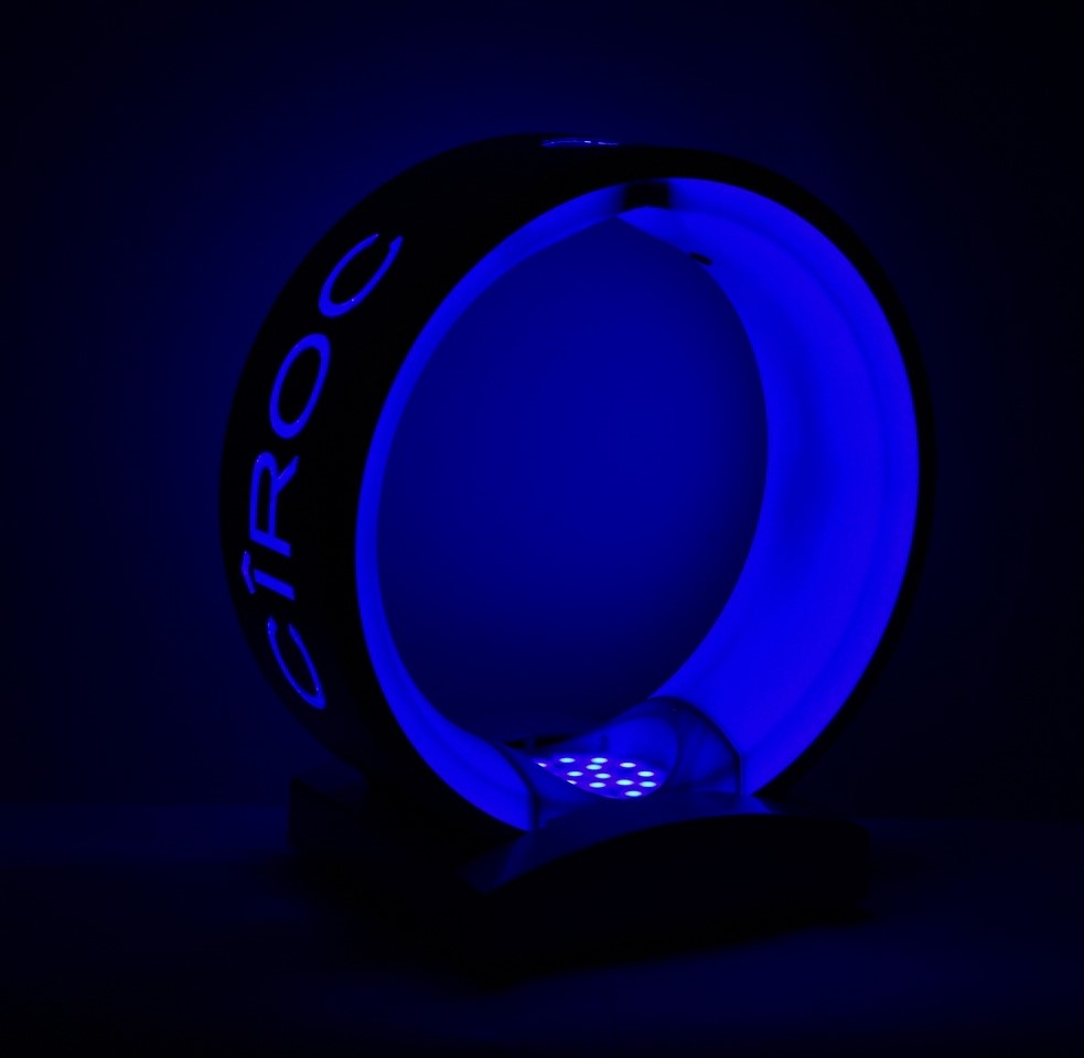 1x Ciroc Vodka Schwenke 1.75L Halo Cradle LED