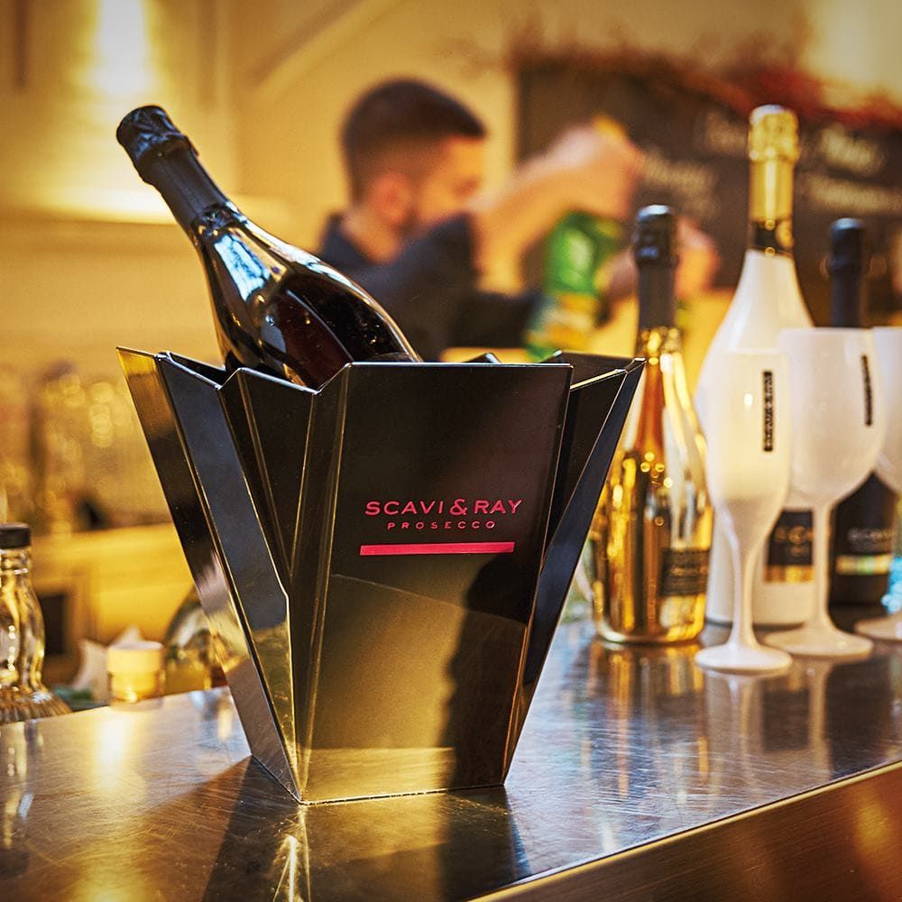 1x Scavi & Ray Sparkling Wine Cooler, single, black and pink, folded – View 2