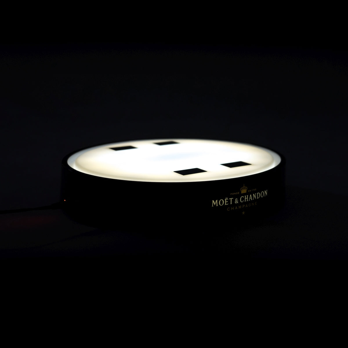 Moët & Chandon Champagne Glorifier Cooler LED Rechargeable Battery Attachment Stand Light – View 2
