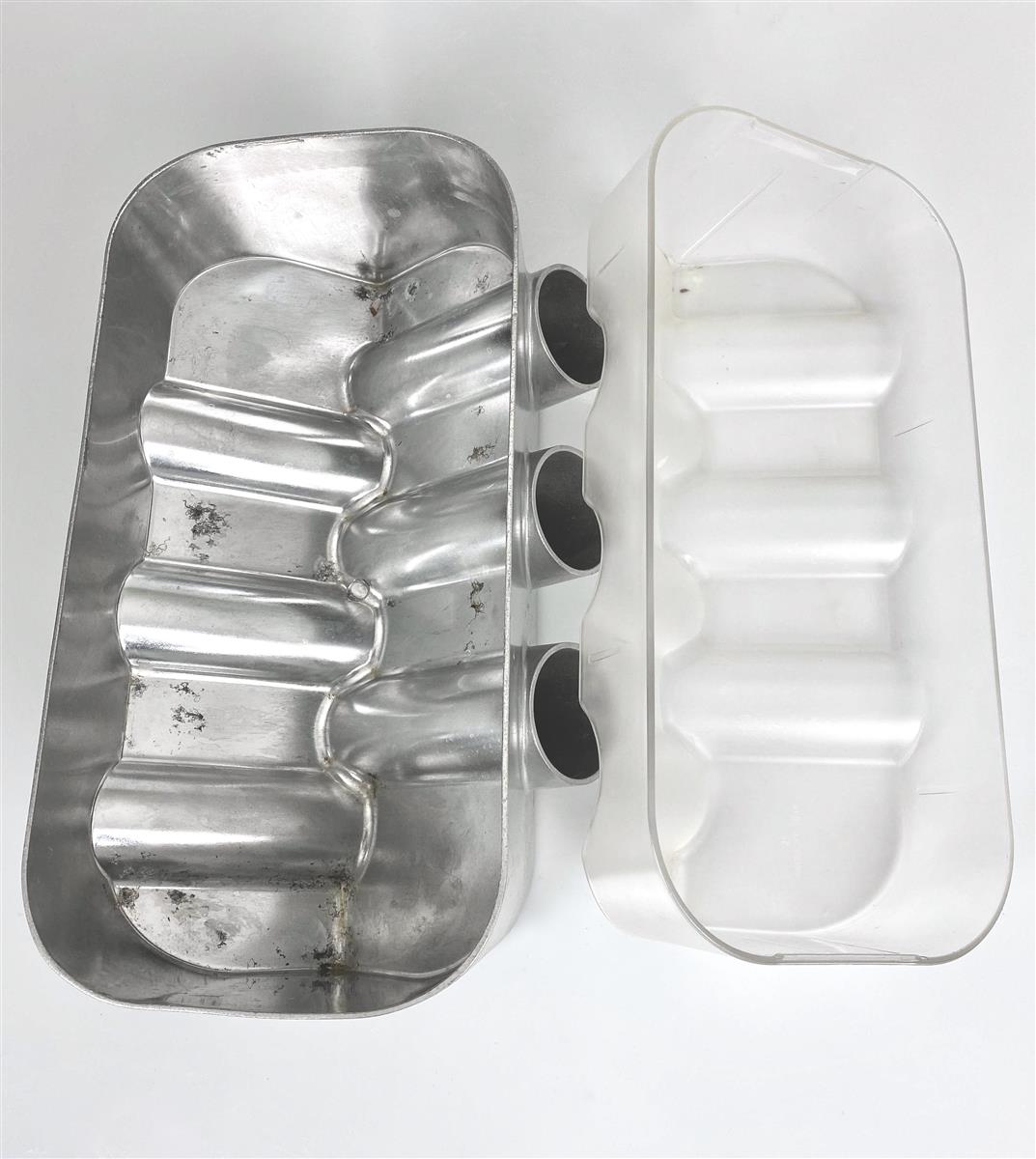 Red Bull Energy Bottle Cooler Ice Cube Container Engine Block Metal – View 6