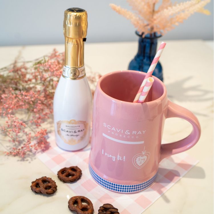 Scavi & Ray Pink Folk Festival Ceramic Jug, 0.45 L, Prosecco and Champagne Glasses – View 2
