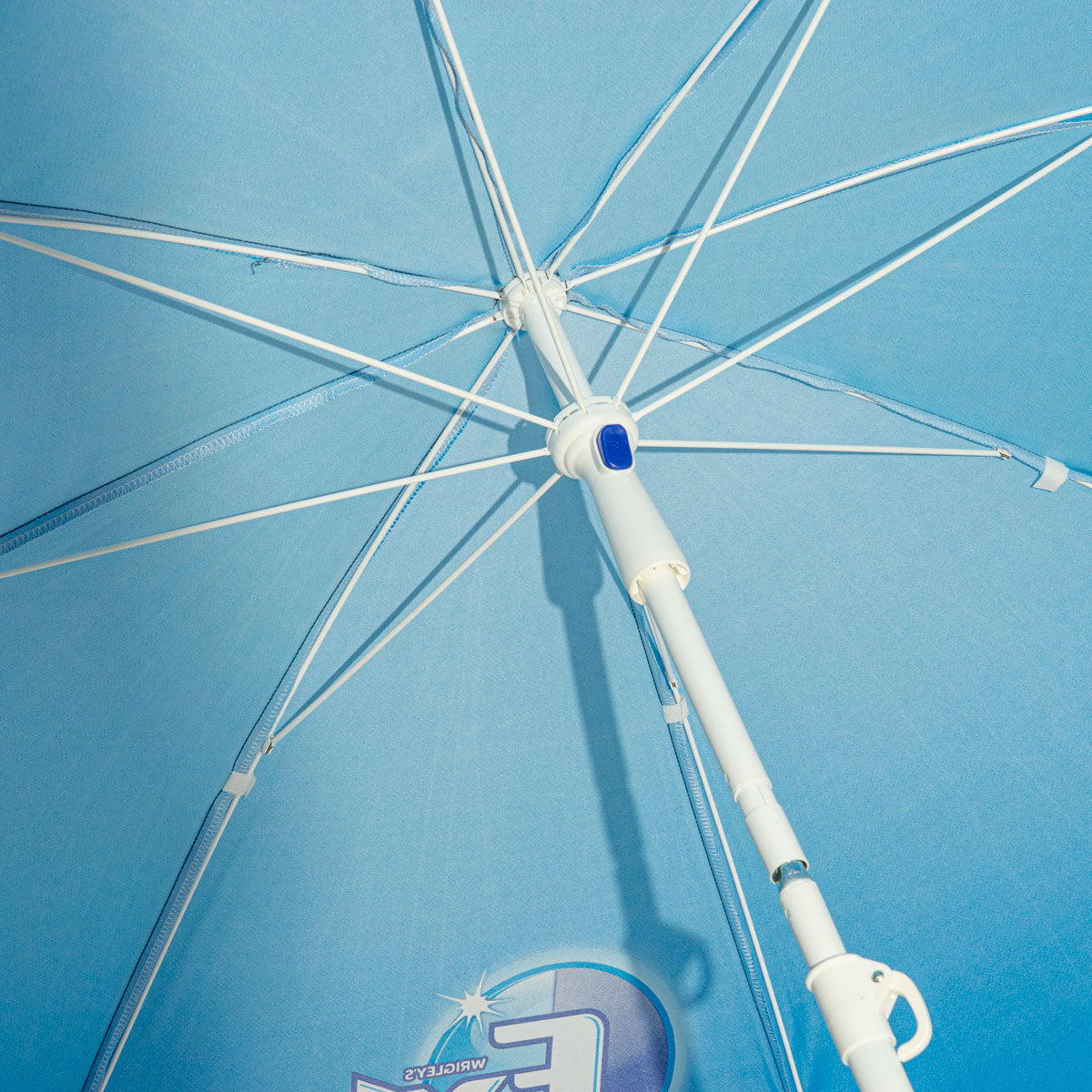 Wrigley's Chewing Gum Parasol Folding Umbrella Beach Umbrella Sun Protection Blue – View 4