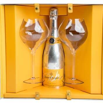 Veuve Clicquot Champagne Picnic Set Noble Rich Glasses...