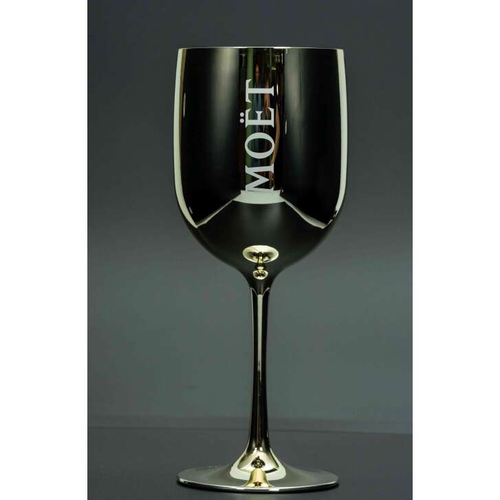 1x Moet Chandon Champagne glass acrylic gold old version